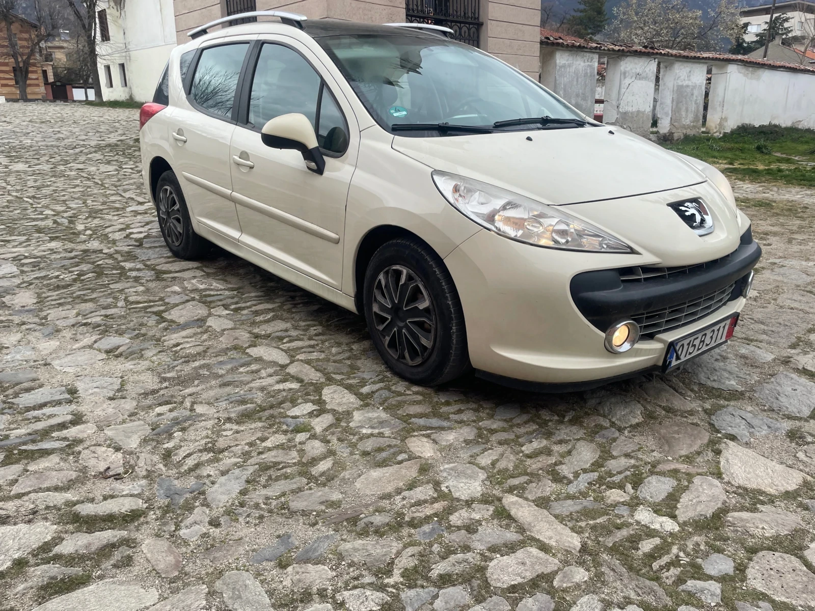 Peugeot 207 SW , 1.4i , ПАНОРАМА, снимка 7 - Автомобили и джипове - 53946566