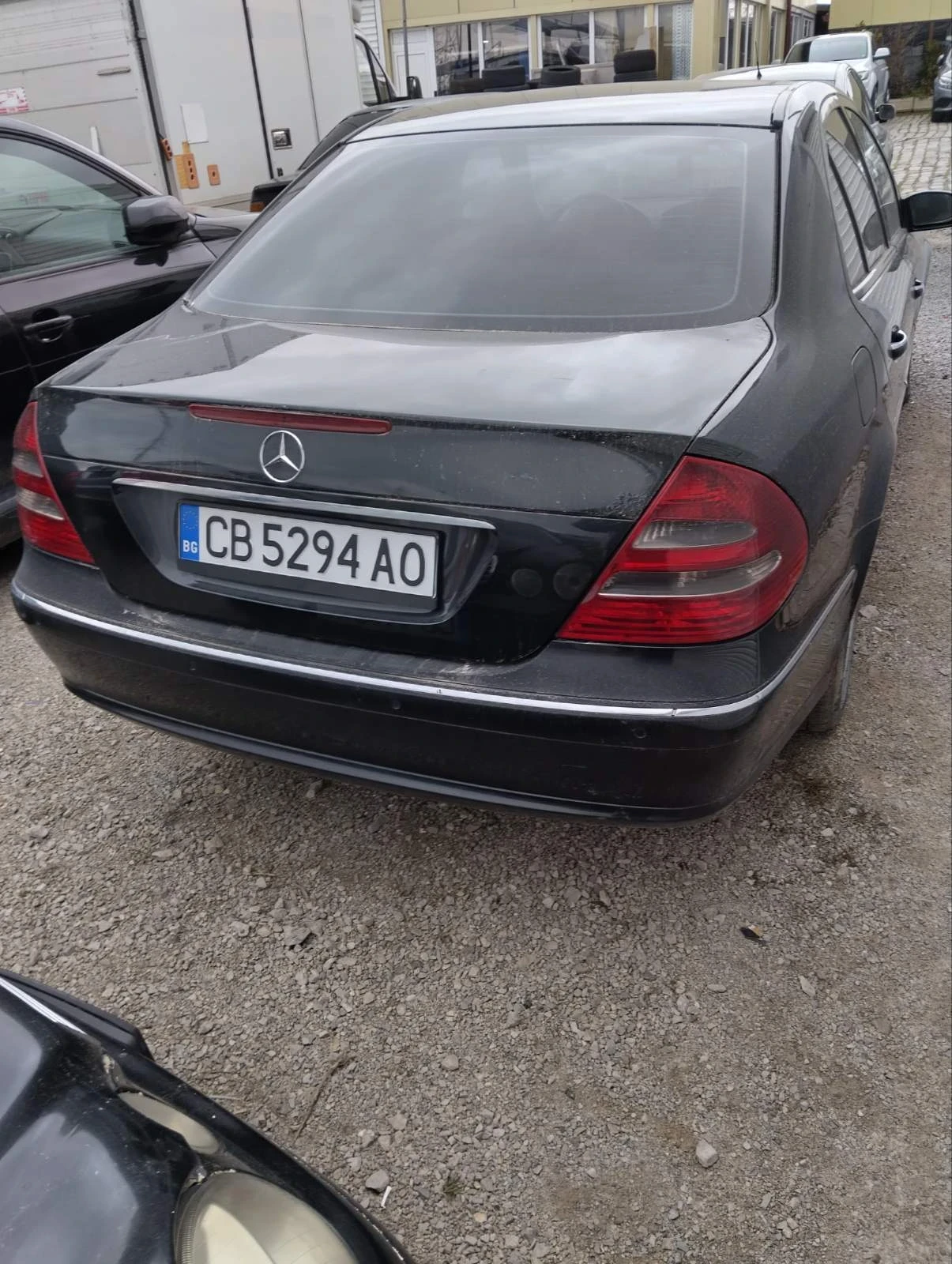 Mercedes-Benz E 270 E 270 CDI, снимка 7 - Автомобили и джипове - 53994655