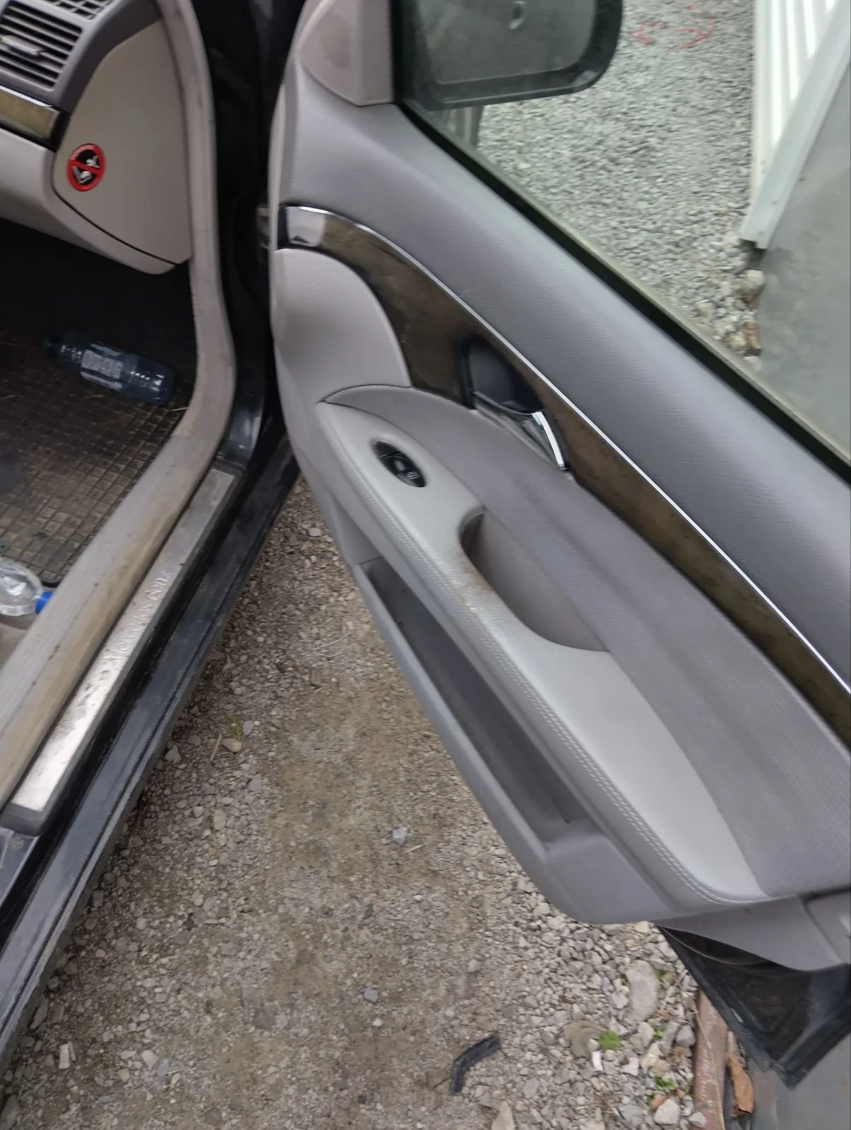 Mercedes-Benz E 270 E 270 CDI, снимка 6 - Автомобили и джипове - 53994655