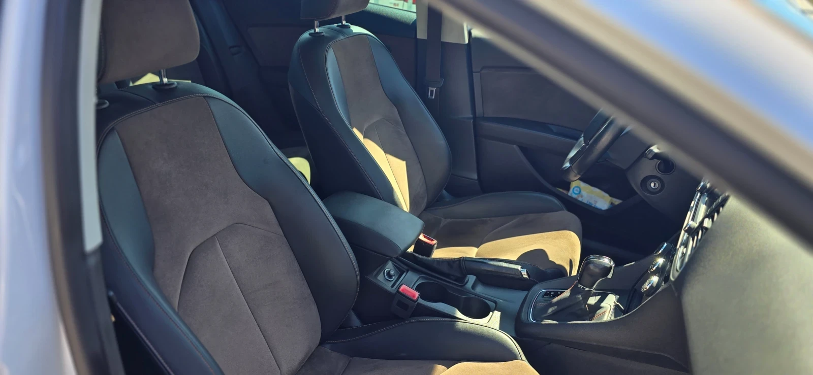 Seat Leon 2.0tdi 184 DSG 4X4, снимка 8 - Автомобили и джипове - 54099450