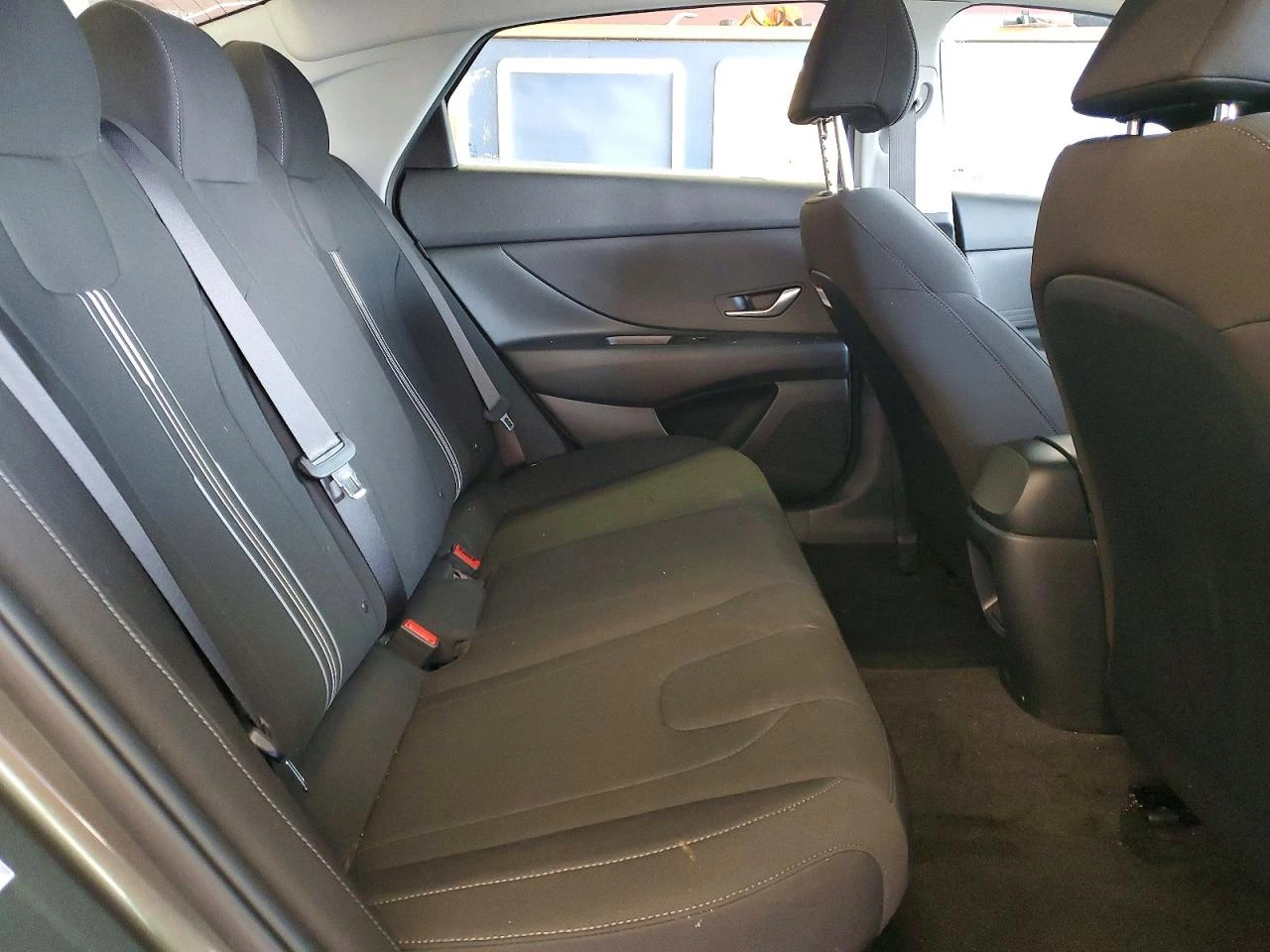 Hyundai Elantra 1.6l Blue* DCT | Mobile.bg � ����������� 10