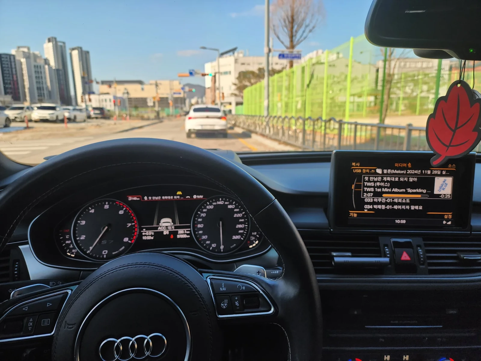 Audi S7 * CARBON * HEAD-UP * ПОДГРЕВ, снимка 15 - Автомобили и джипове - 54352595
