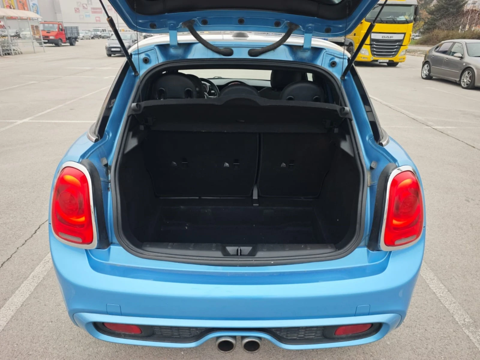 Mini Cooper s ОТЛИЧЕН* КОЖА* РЪЧКА, снимка 14 - Автомобили и джипове - 54447478