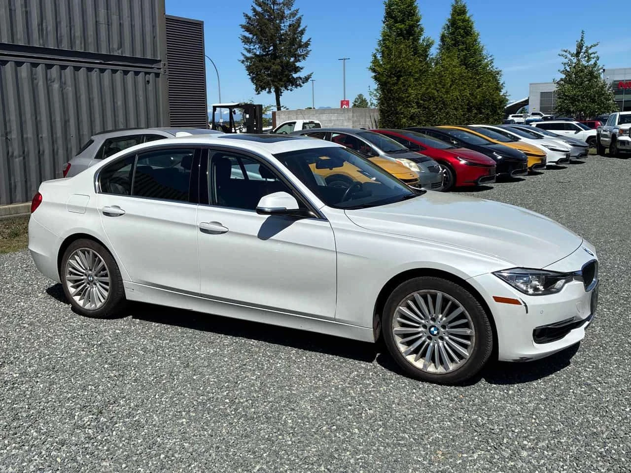 BMW 328 * xDrive * CARFAX * 2 ����� * KEYLESS * ���� | Mobile.bg � ����������� 3