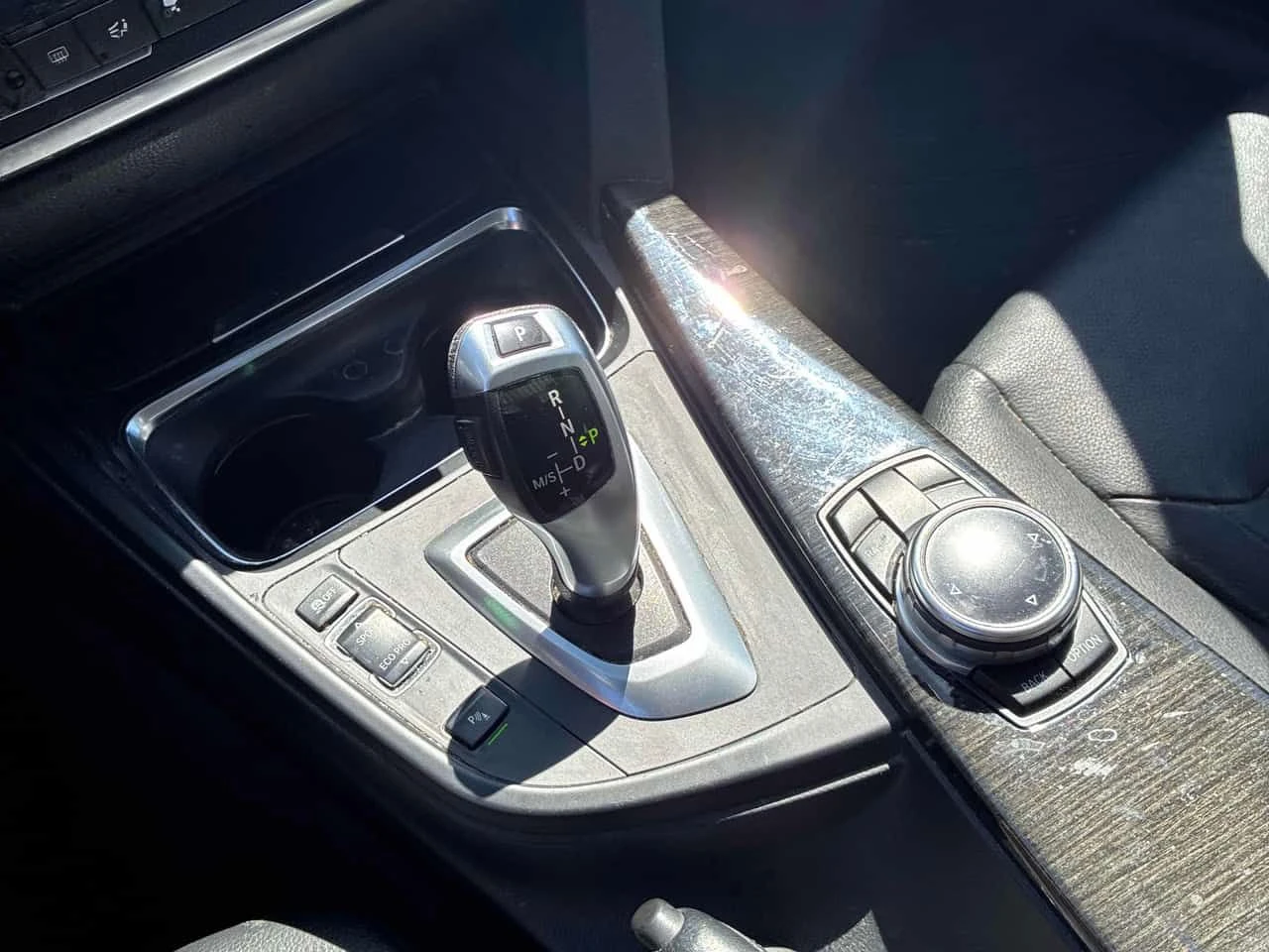 BMW 328 * xDrive * CARFAX * 2 ����� * KEYLESS * ���� | Mobile.bg � ����������� 14
