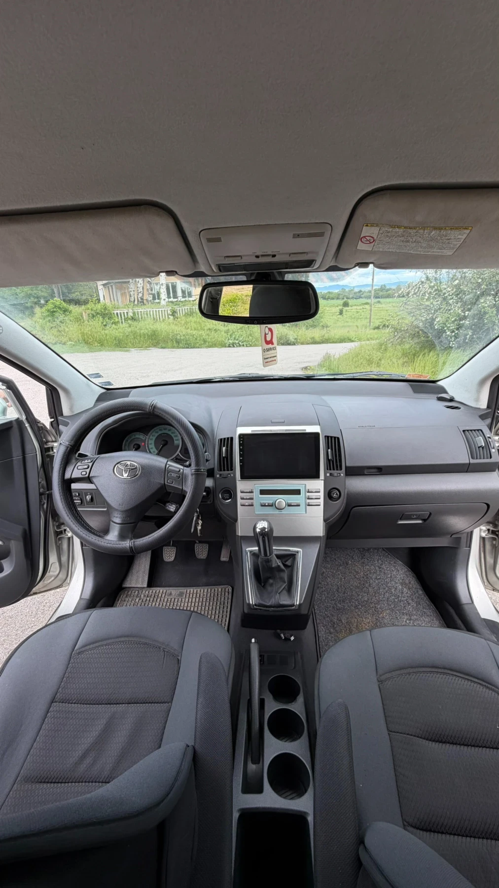 Toyota Corolla verso 1.8 VVT-i Газов инжекцион, снимка 6 - Автомобили и джипове - 54598470