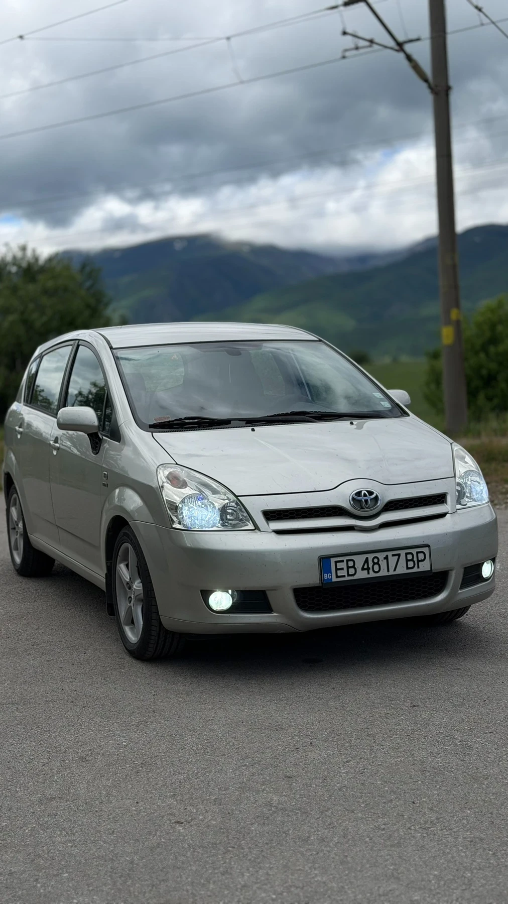 Toyota Corolla verso 1.8 VVT-i Газов инжекцион