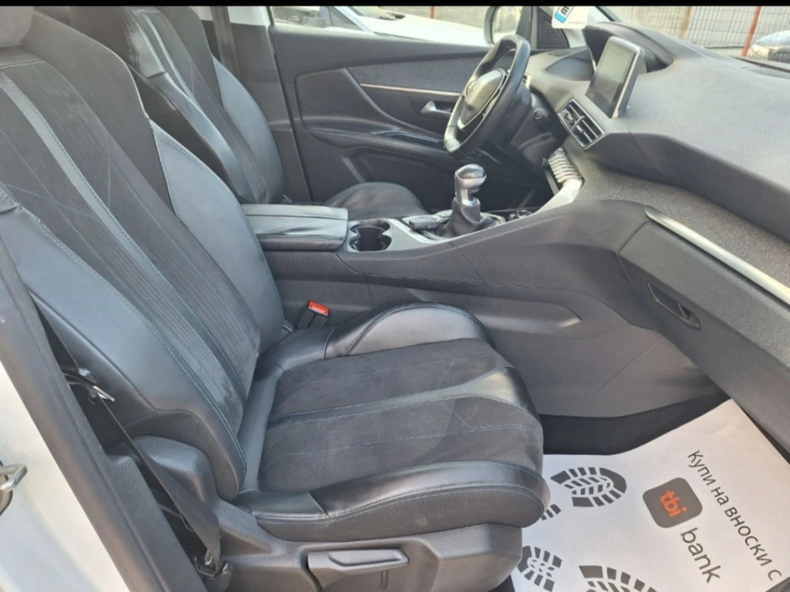 Peugeot 3008 1.6d* Нави/Камера/Кросуей/Лед/6ск/Allure/Топ* , снимка 13 - Автомобили и джипове - 54768987
