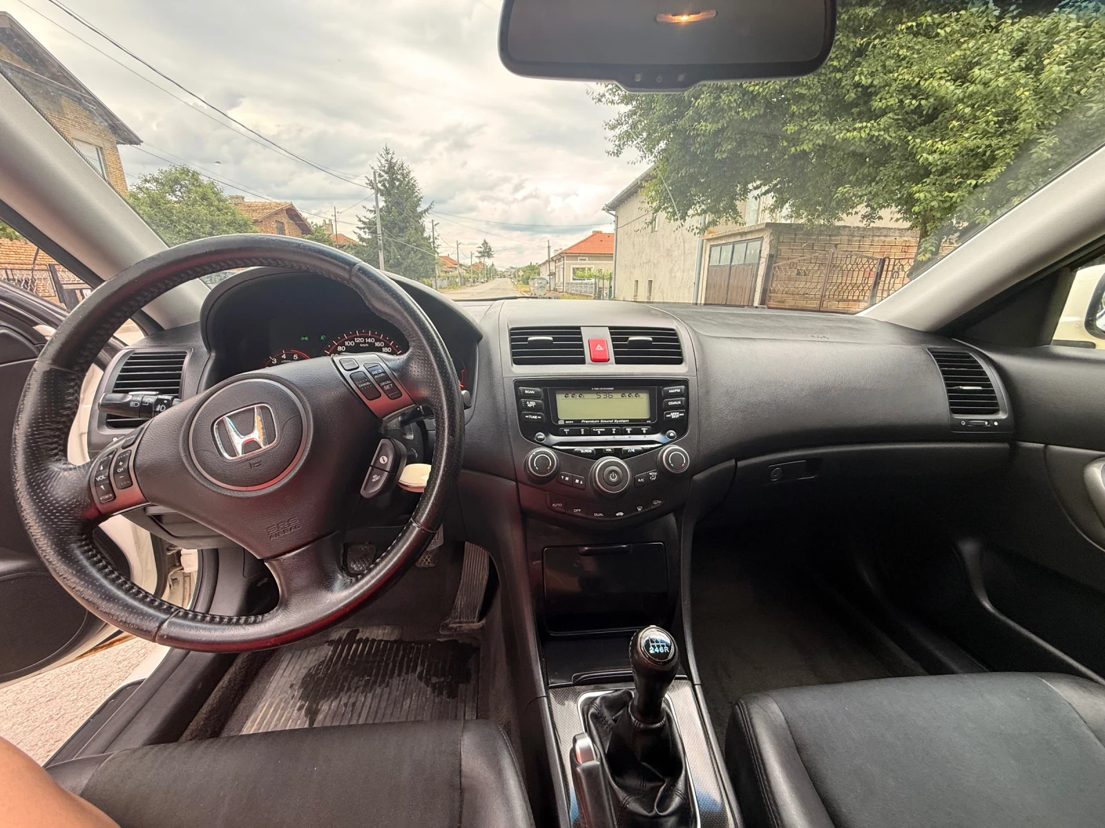 Honda Accord Facelift Sport 2.2 i-CTDi, снимка 10 - Автомобили и джипове - 54885865