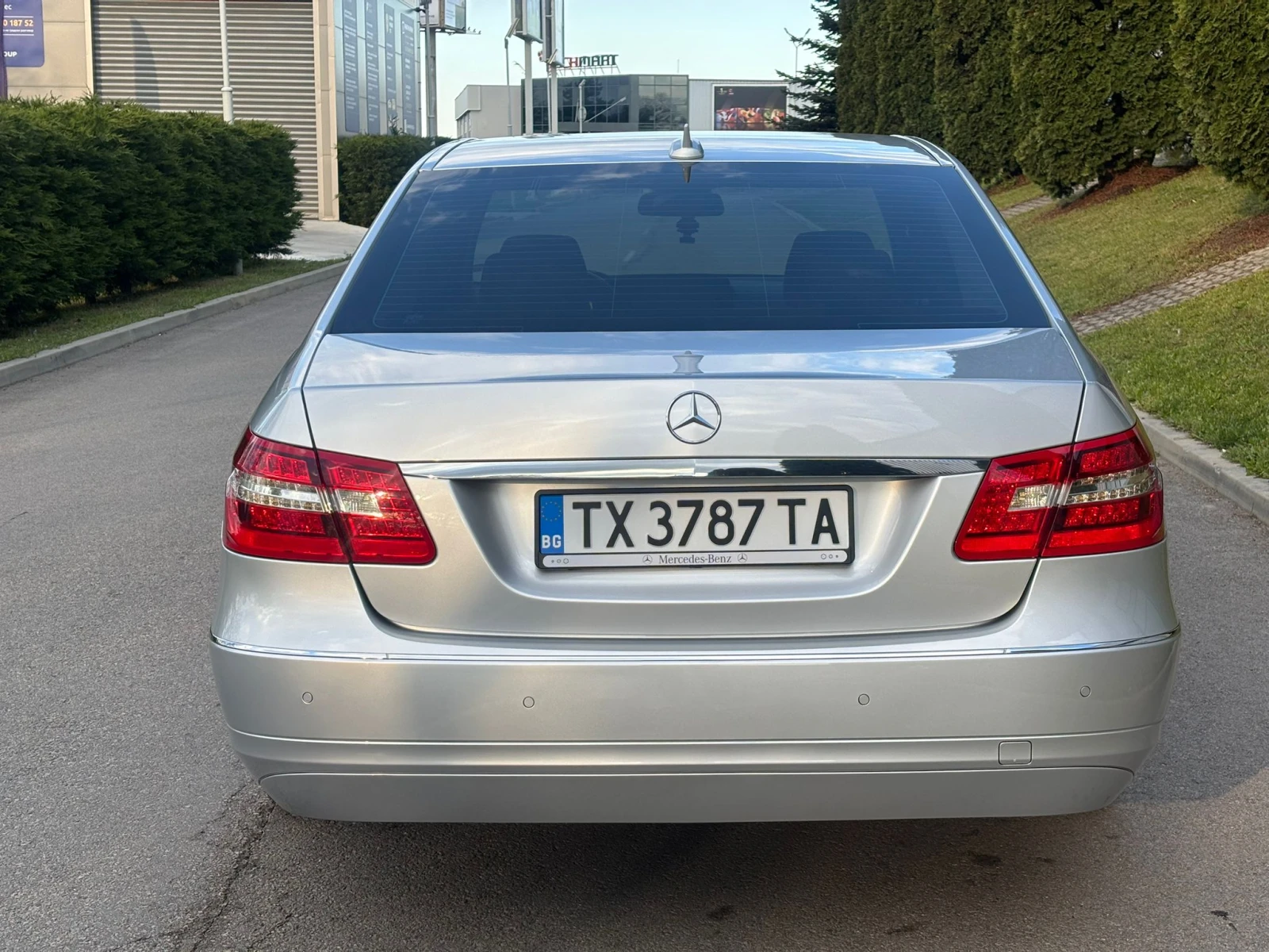 Mercedes-Benz E 200 | Mobile.bg � ����������� 5
