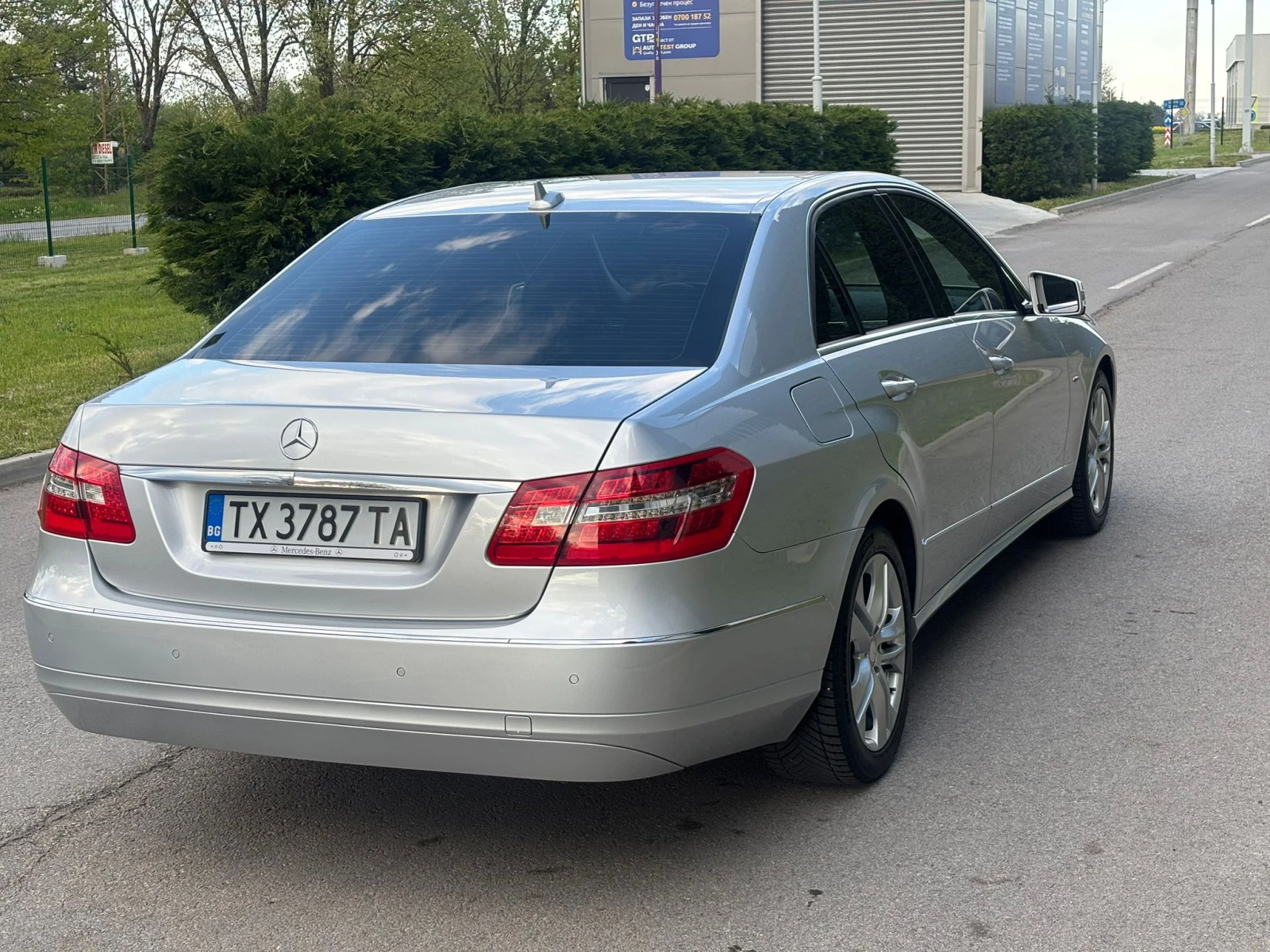 Mercedes-Benz E 200 | Mobile.bg � ����������� 4