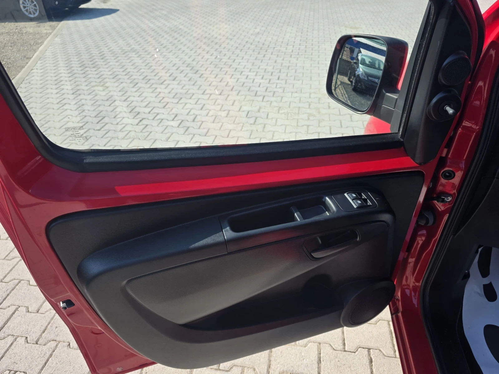 Fiat Qubo 1.3MJet Лизинг, снимка 11 - Автомобили и джипове - 55128038