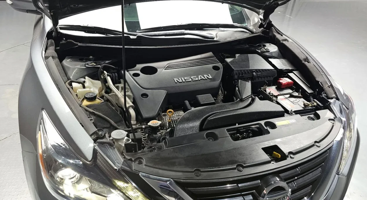Nissan Altima Smart 2.5 Бензин, снимка 12 - Автомобили и джипове - 55258991