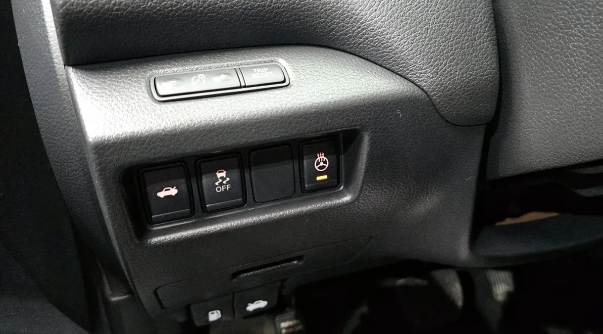 Nissan Altima Smart 2.5 Бензин, снимка 8 - Автомобили и джипове - 55258991