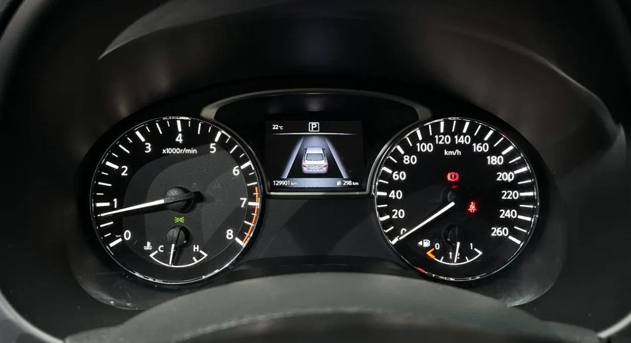 Nissan Altima Smart 2.5 Бензин, снимка 4 - Автомобили и джипове - 55258991
