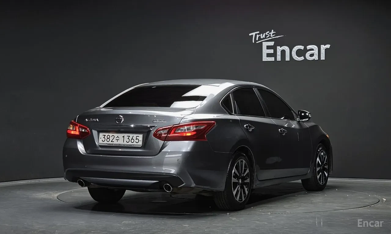 Nissan Altima Smart 2.5 Бензин, снимка 2 - Автомобили и джипове - 55258991