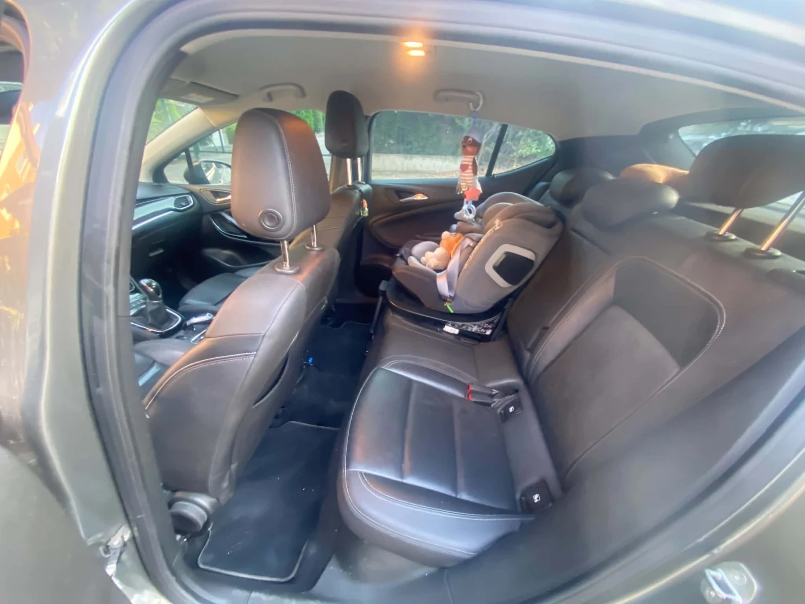 Opel Astra 1.4TURBO BENZIN, снимка 9 - Автомобили и джипове - 55513025