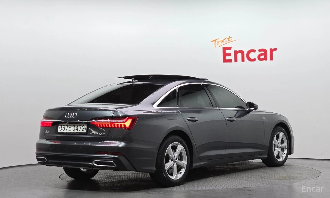 Audi A6 45TFSI* MATRIX* S* LINE* ОБДУХВАНЕ* ХЕДЪП* LANE* A, снимка 2 - Автомобили и джипове - 55623916