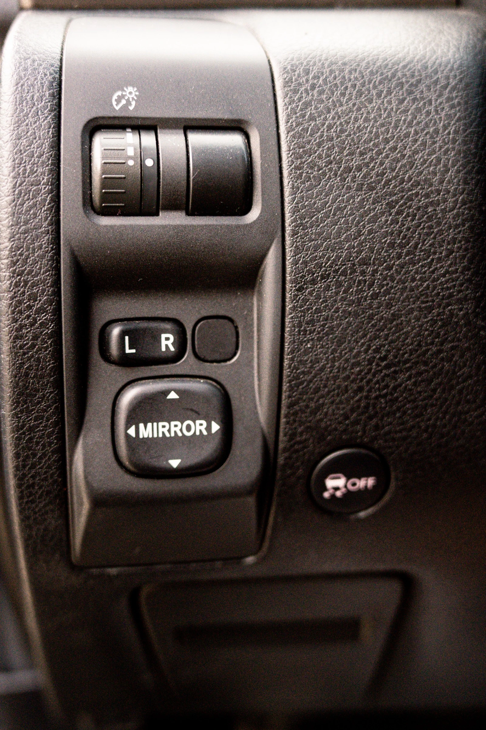 Subaru Forester 2.0 Газ/Бензин, снимка 7 - Автомобили и джипове - 55662061