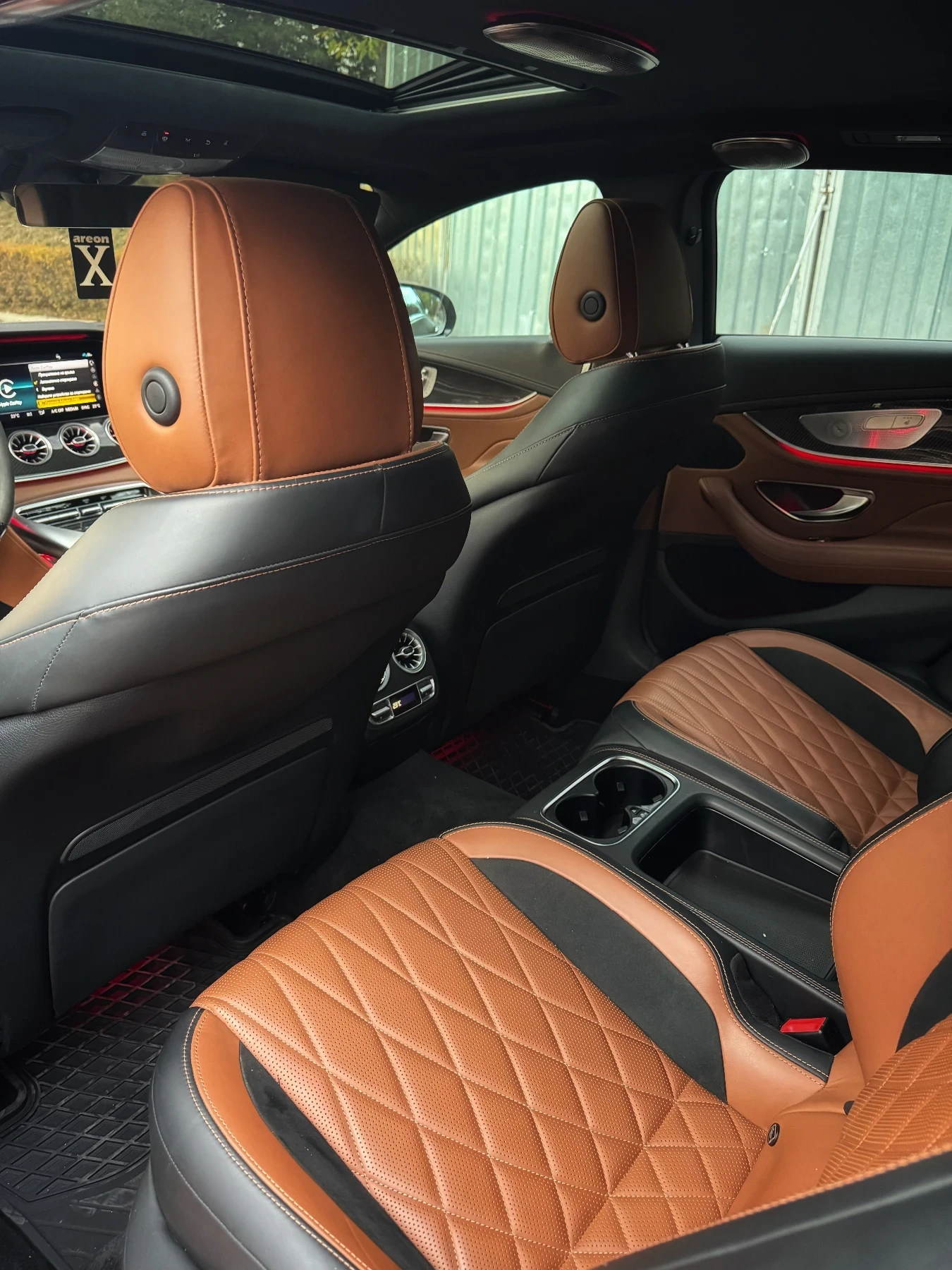Mercedes-Benz AMG GT 63s, снимка 12 - Автомобили и джипове - 55676110