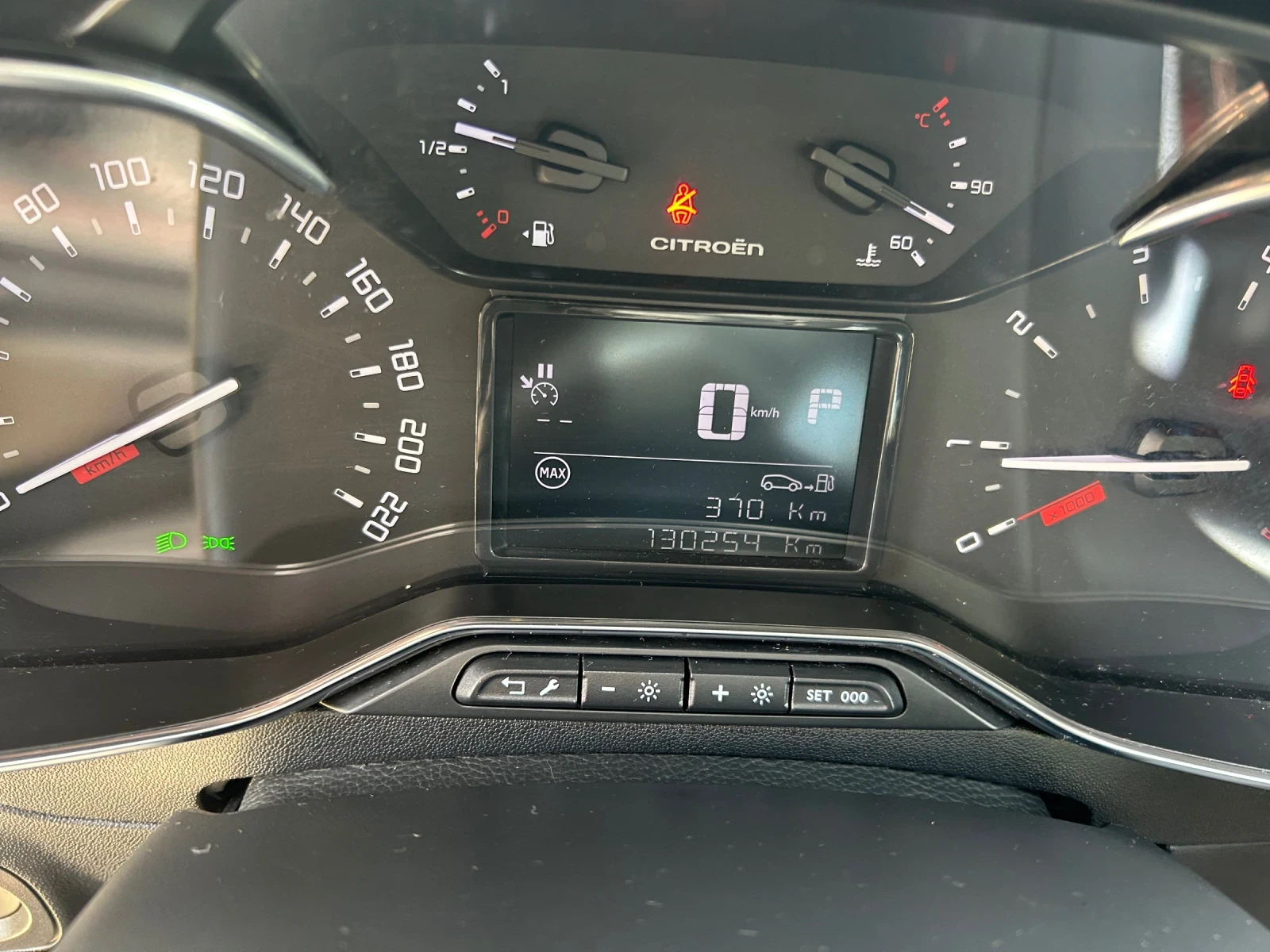 Citroen C3 Shine, снимка 6 - Автомобили и джипове - 55677772