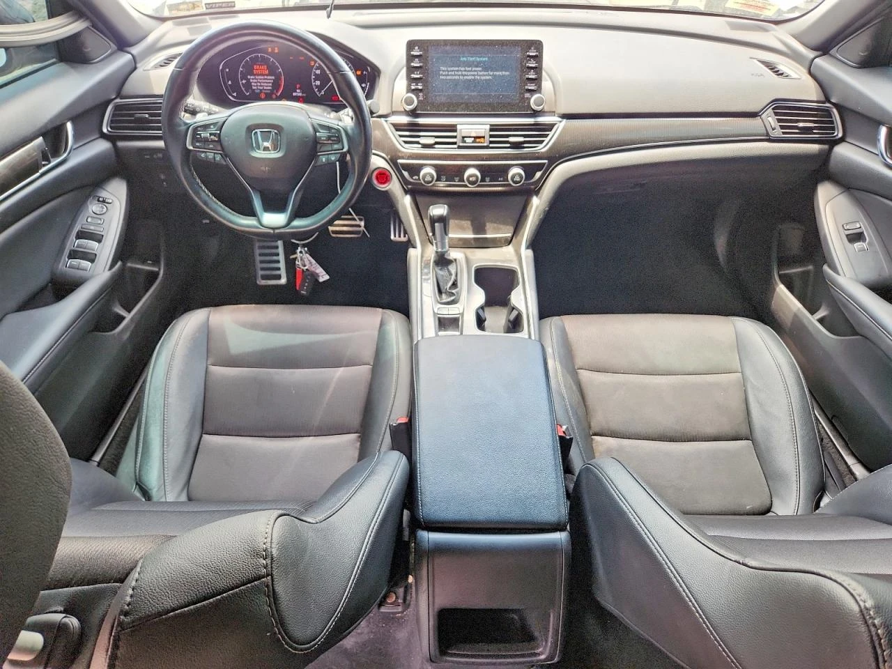 Honda Accord 1.5l Sport, снимка 8 - Автомобили и джипове - 55945209