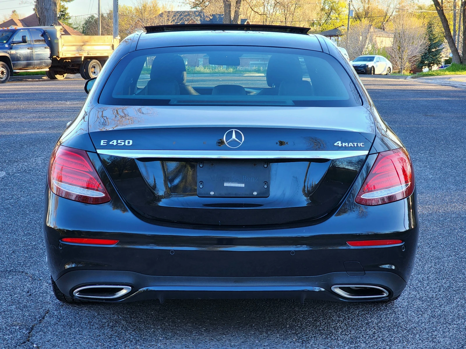 Mercedes-Benz E 450 4MATIC* БЕЗ ЗАБЕЛЕЖКИ* DIS* BURMESTER* 360* , снимка 4 - Автомобили и джипове - 55993594