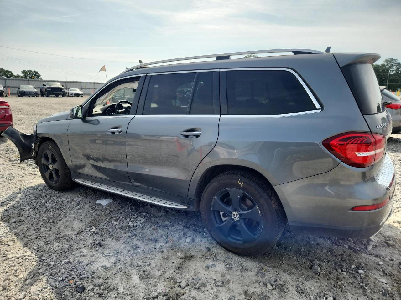 Mercedes-Benz GLS 450 4MATIC* ПОДГРЕВ* ПЪЛНА СЕРВИЗНА, снимка 2 - Автомобили и джипове - 56013263