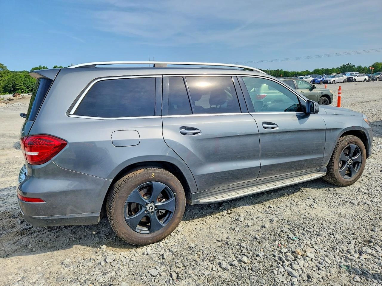 Mercedes-Benz GLS 450 4MATIC* ПОДГРЕВ* ПЪЛНА СЕРВИЗНА, снимка 3 - Автомобили и джипове - 56013263
