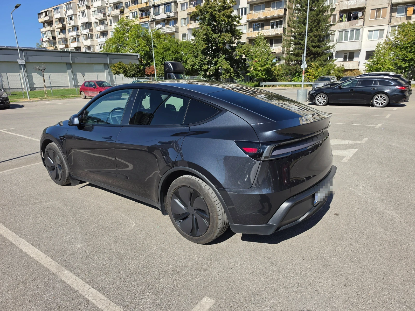 Tesla Model Y JUNIPER DUAL MOTOR, снимка 4 - Автомобили и джипове - 56264825