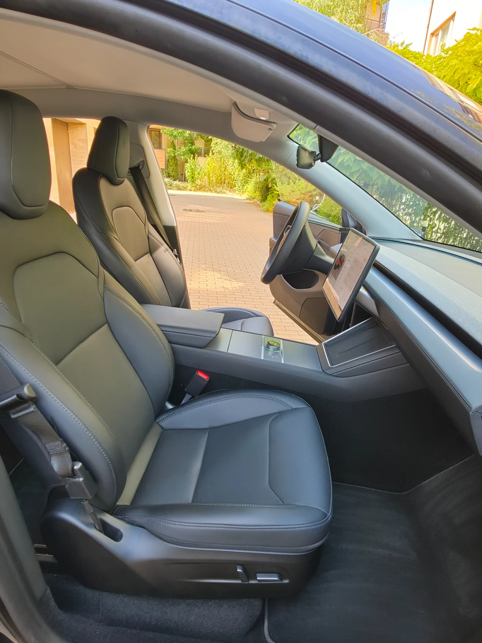 Tesla Model Y JUNIPER DUAL MOTOR, снимка 15 - Автомобили и джипове - 56380150