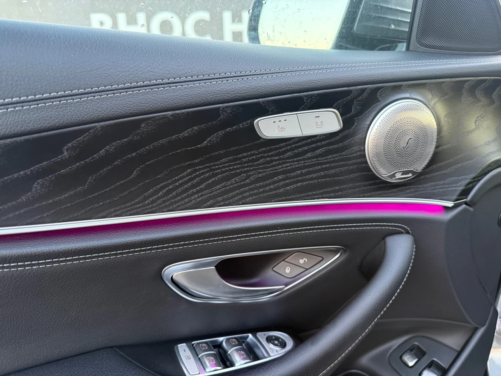 Mercedes-Benz E 220 AMG pack* Distronic* 360* Дигитал* Burmester, снимка 9 - Автомобили и джипове - 56326226