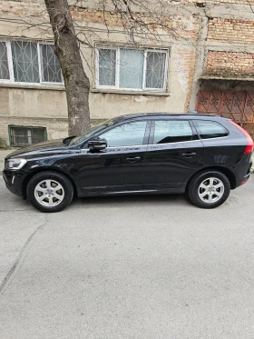 Volvo XC60 2.4d 4x4 181кс, снимка 11