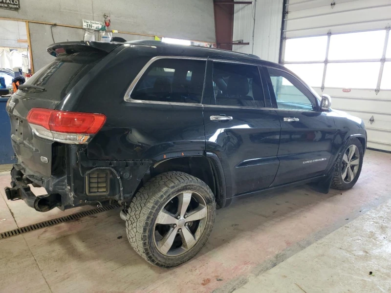 Jeep Grand cherokee OVERLAND, снимка 3 - Автомобили и джипове - 48416564