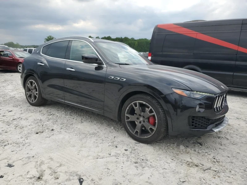 Maserati Levante, снимка 1 - Автомобили и джипове - 48815100