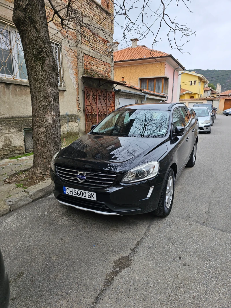 Volvo XC60 2.4d 4x4 181кс, снимка 1 - Автомобили и джипове - 49546441