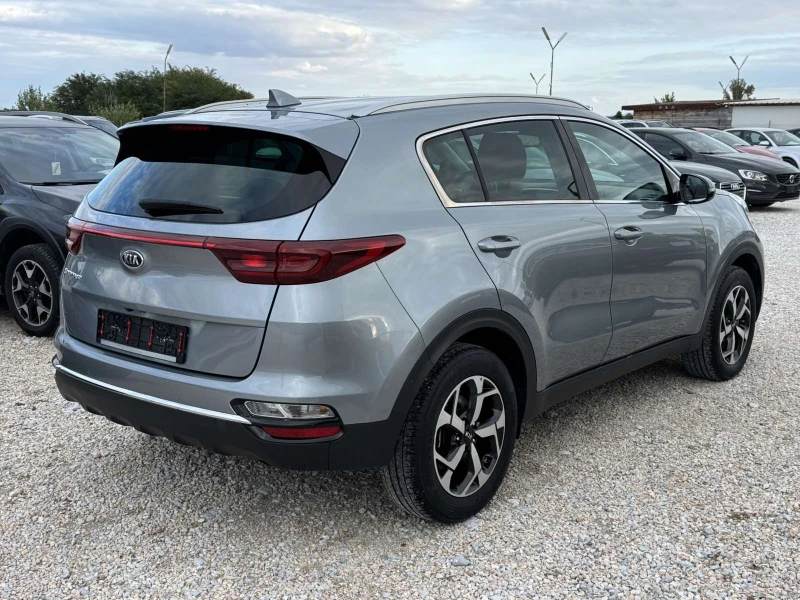 Kia Sportage 1.6I, снимка 4 - Автомобили и джипове - 52087847