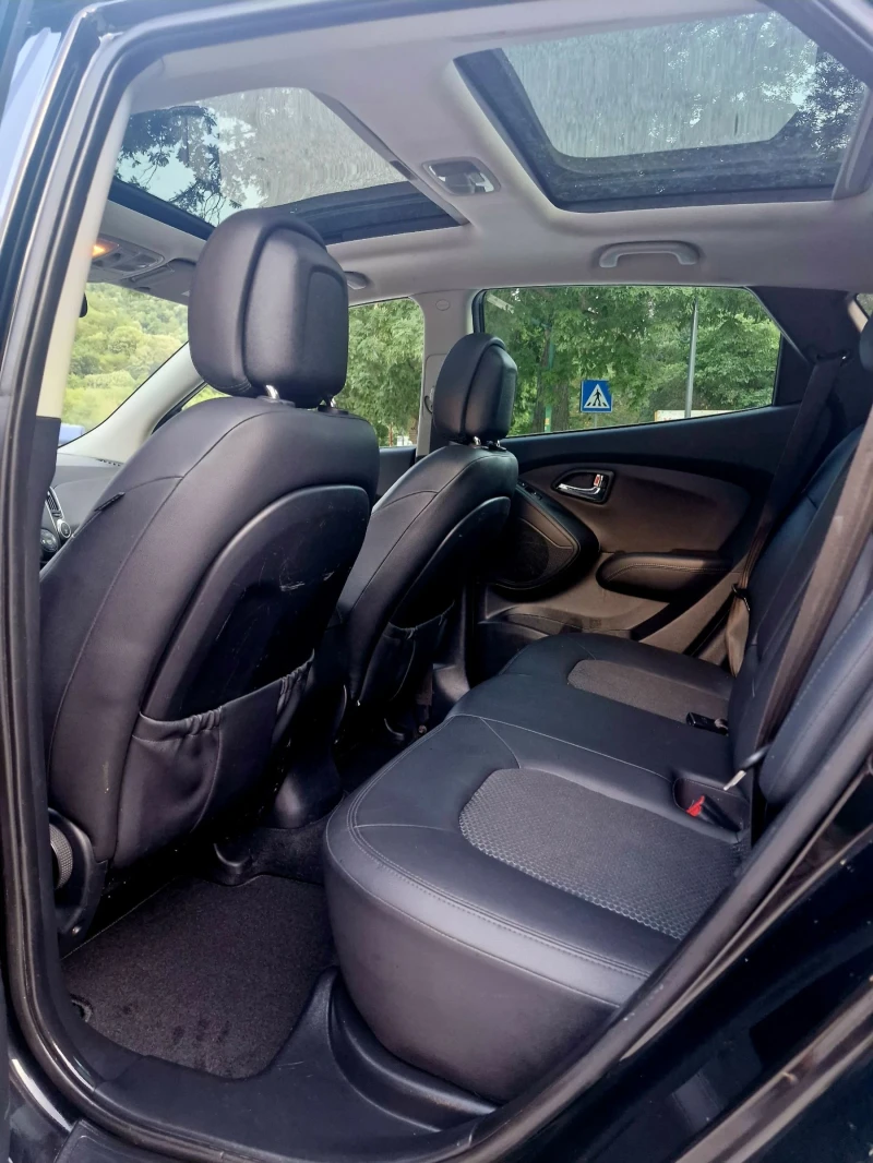 Hyundai IX35 2.0CRDI 184КС 4WD * ТОП* , снимка 16 - Автомобили и джипове - 52820046
