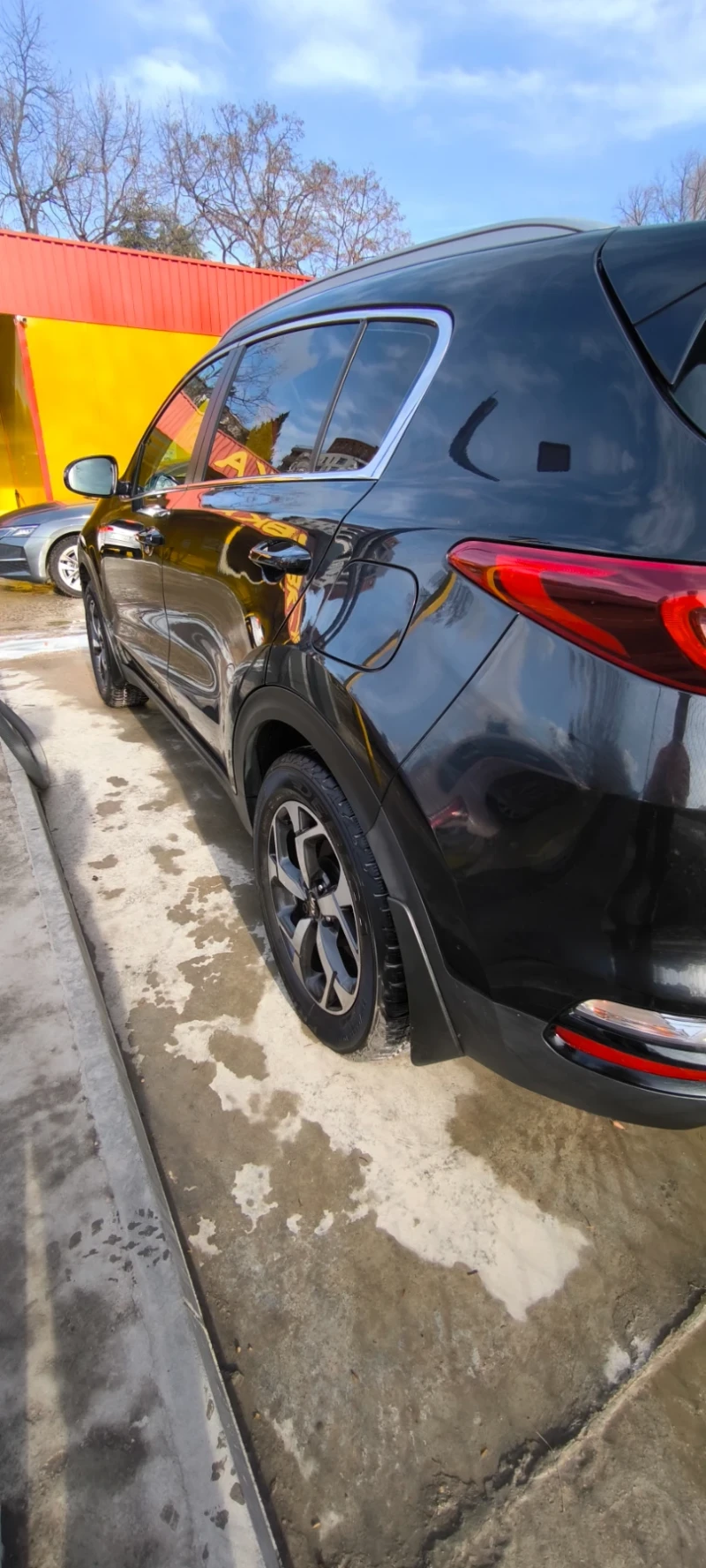 Kia Sportage, снимка 10 - Автомобили и джипове - 52998336