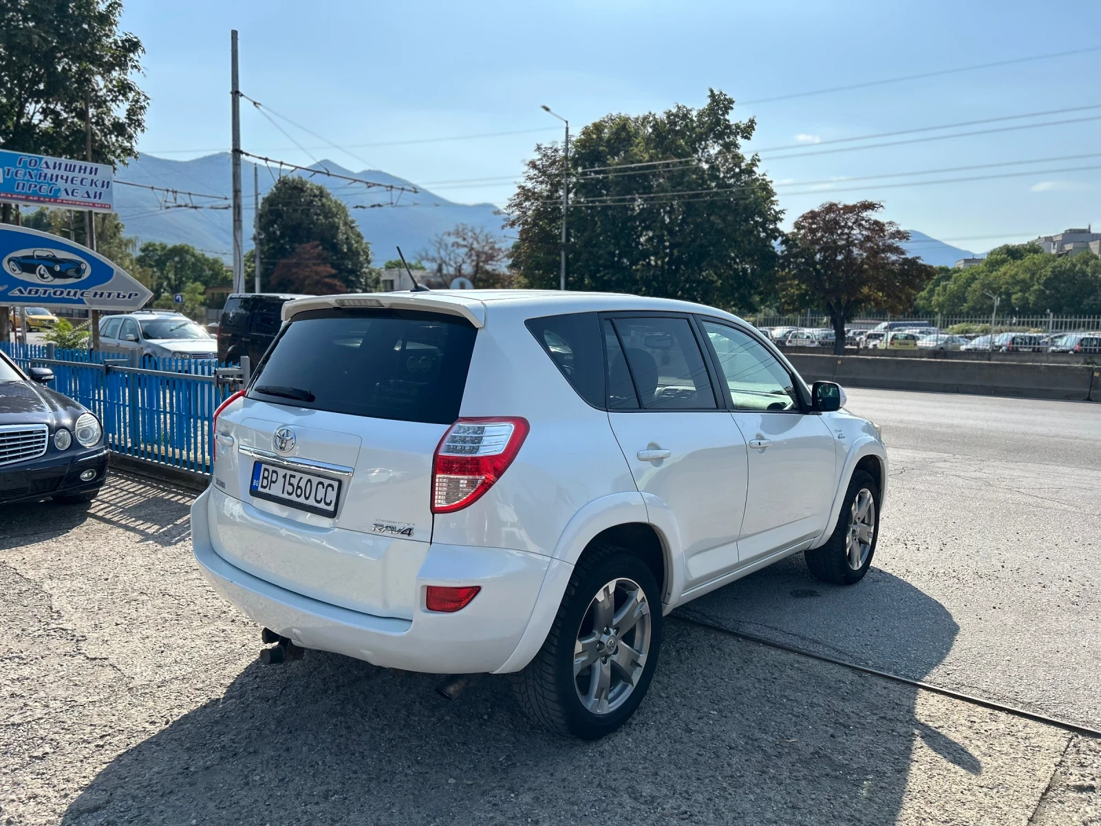 Toyota Rav4 Crossover - изображение 7