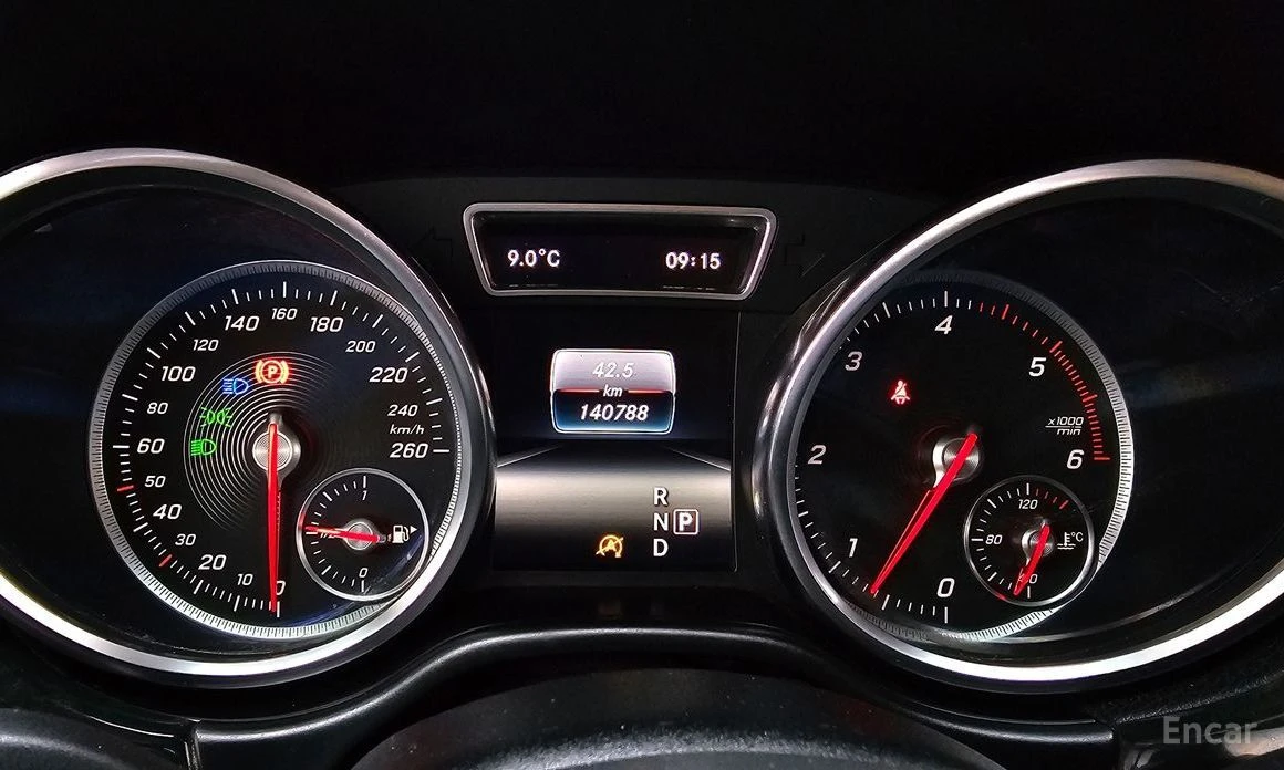 Mercedes-Benz GLE 350  - изображение 8