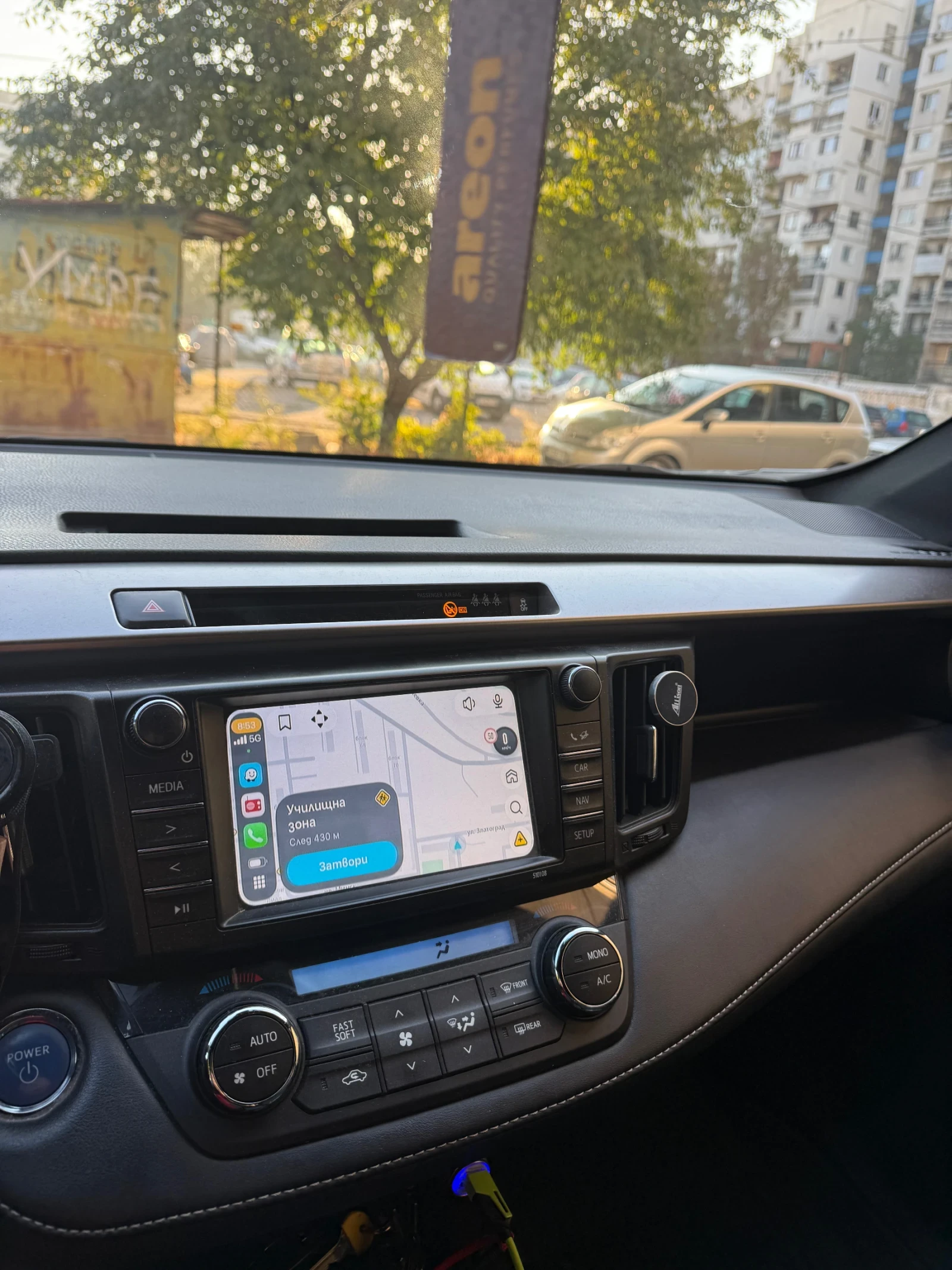 Toyota Rav4, снимка 11 - Автомобили и джипове - 56601469