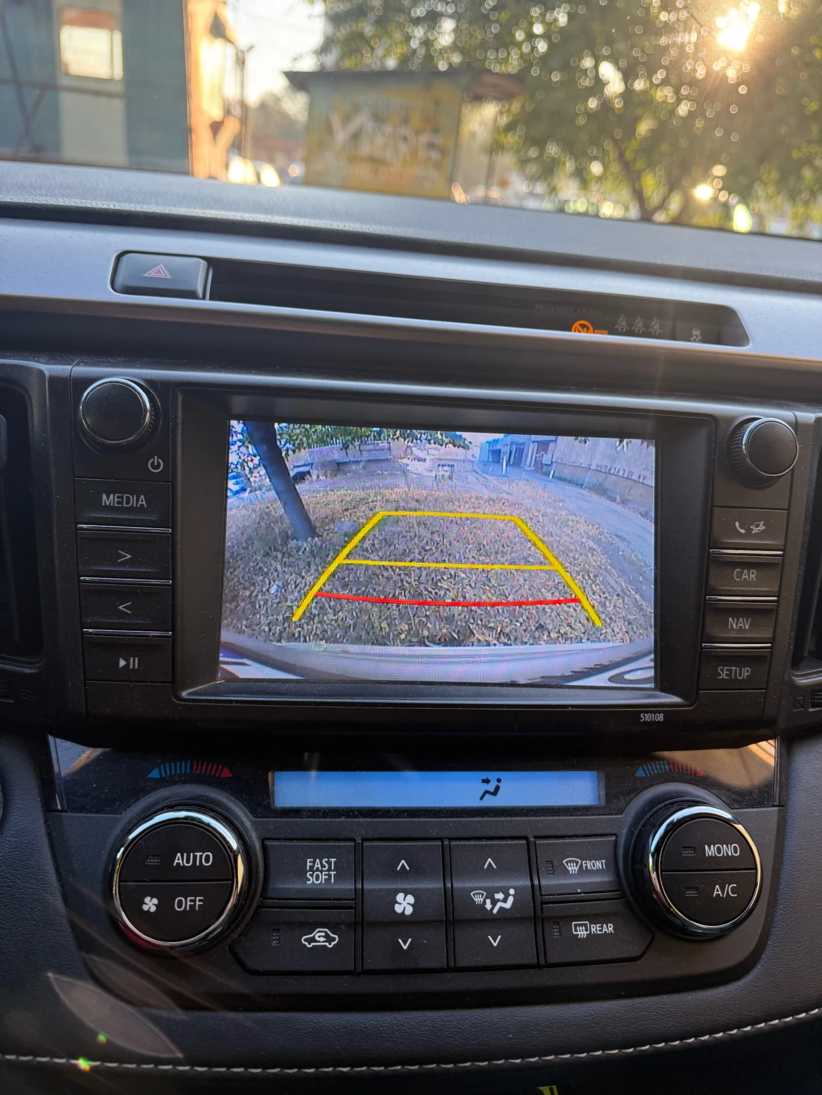 Toyota Rav4, снимка 15 - Автомобили и джипове - 56601469