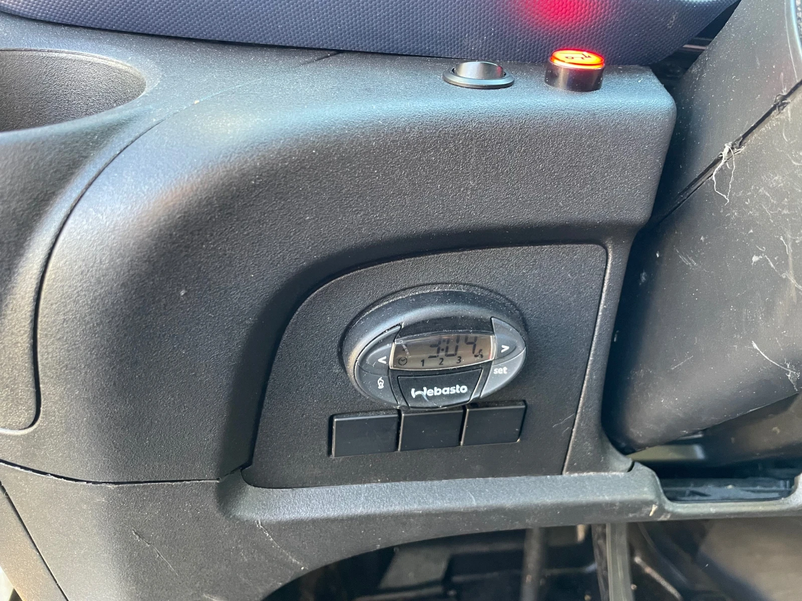 Iveco Daily 2.3 JTD, снимка 9 - Бусове и автобуси - 55015436