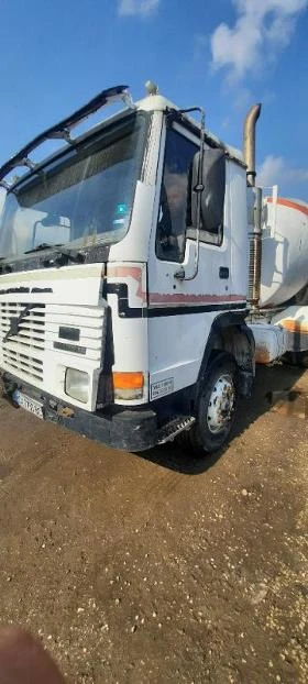 Volvo Fl12 6х4, снимка 1