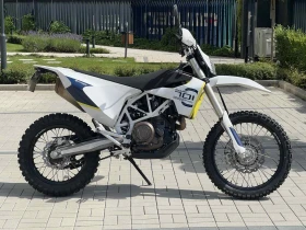 ������ Husqvarna Svartpilen...