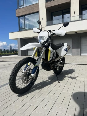 Husqvarna Svartpilen 701 Enduro | Mobile.bg � ����� ������ 4