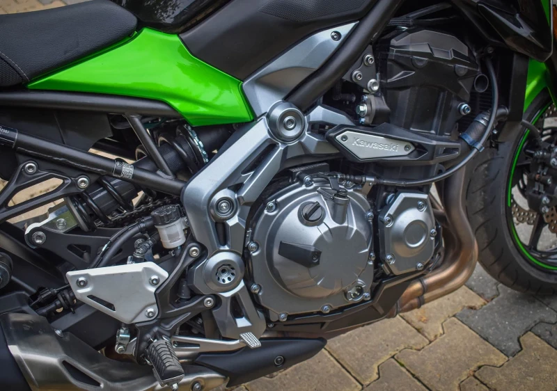 Kawasaki Z 900, снимка 8 - Мотоциклети и мототехника - 52044531