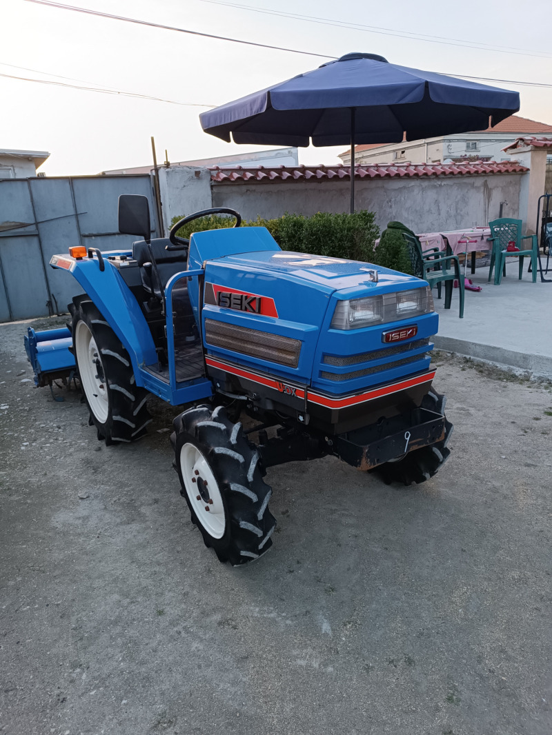 Трактор ISEKI TA207, снимка 1 - Селскостопанска техника - 46233705
