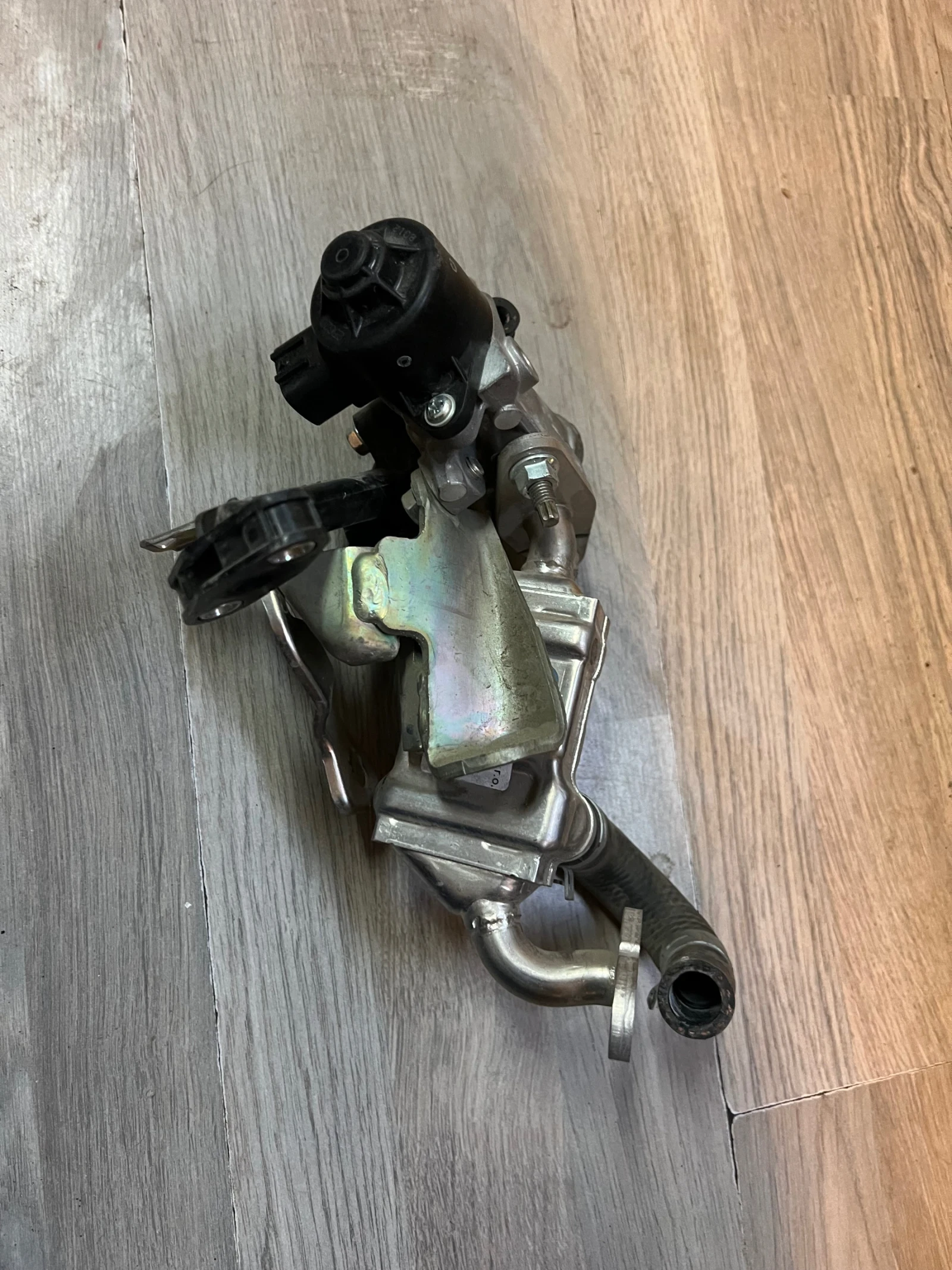 2562040040 EGR ��� ������ � ���������  Toyota Aygo PEUGEOT 108 1.0VVTi 1KR 2562040040 | Mobile.bg � ����������� 3